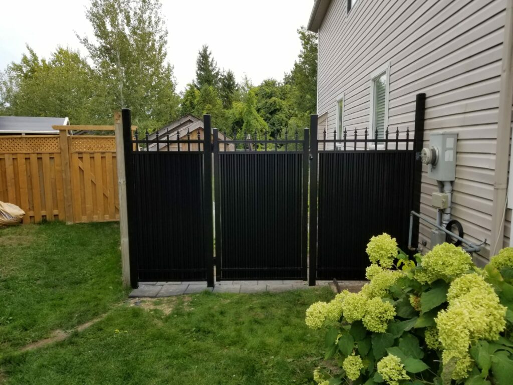 aluminum black privacy fence canada